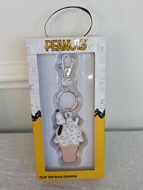 Peanuts Snoopy Ice Cream Cone Bag Charm